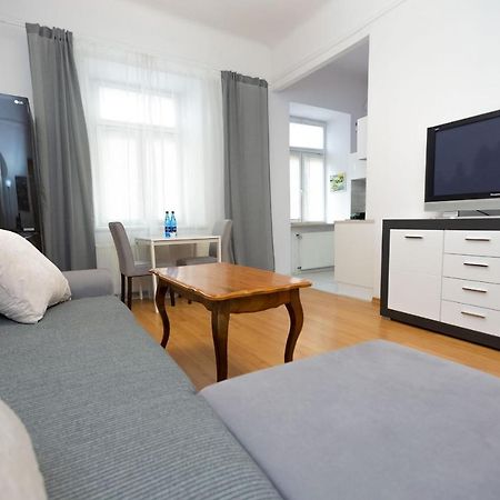 Apartment - Old Town - Cyrulicza Λούμπλιν Εξωτερικό φωτογραφία