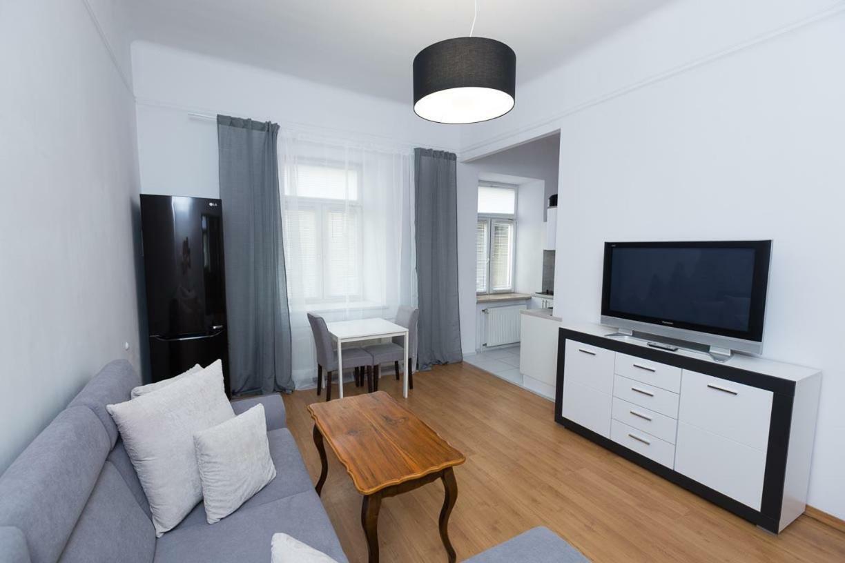 Apartment - Old Town - Cyrulicza Λούμπλιν Εξωτερικό φωτογραφία